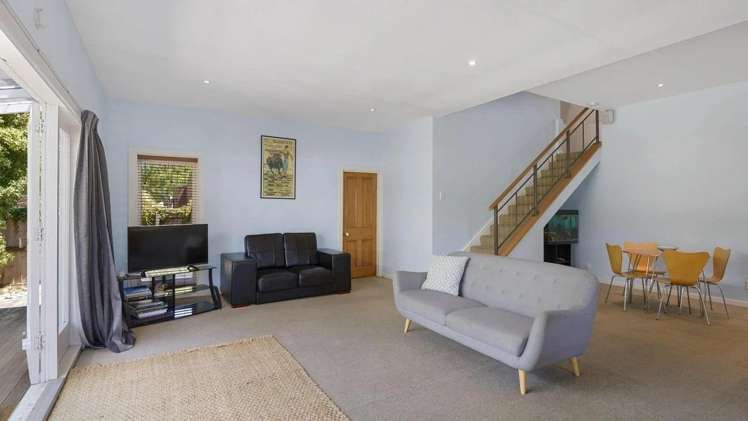 16 Knowles Street Merivale_4