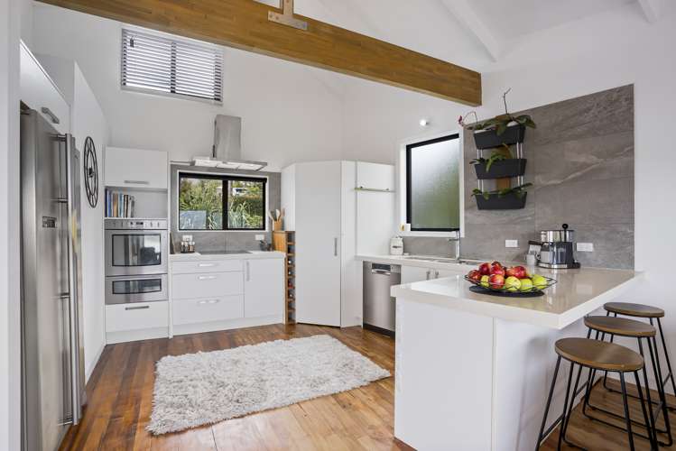 55 Ardern Avenue Stanmore Bay_7