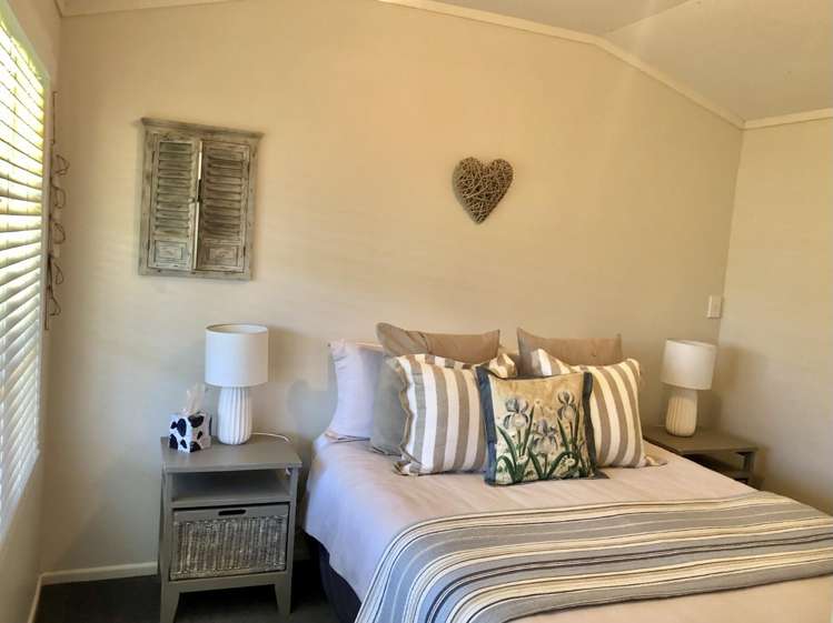 26 Coleman Avenue 11124_10