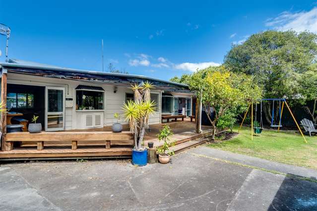 3 Redwood Place Te Awanga_3