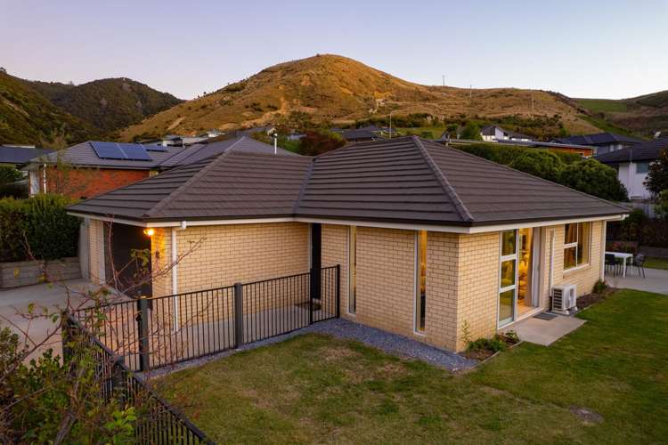 6 Devenish Place Atawhai_24