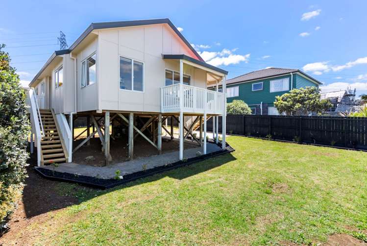 2/95 Waipuna Road Mt Wellington_19