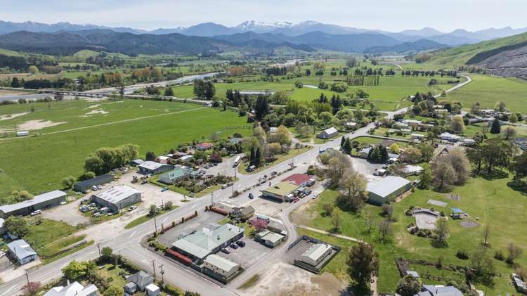 84 Main Road Tapawera_55