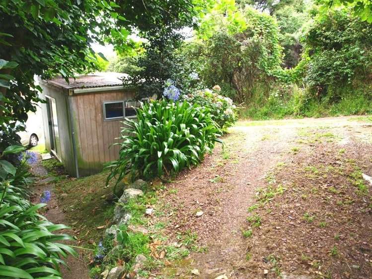 27 Putiki Road Ostend_19