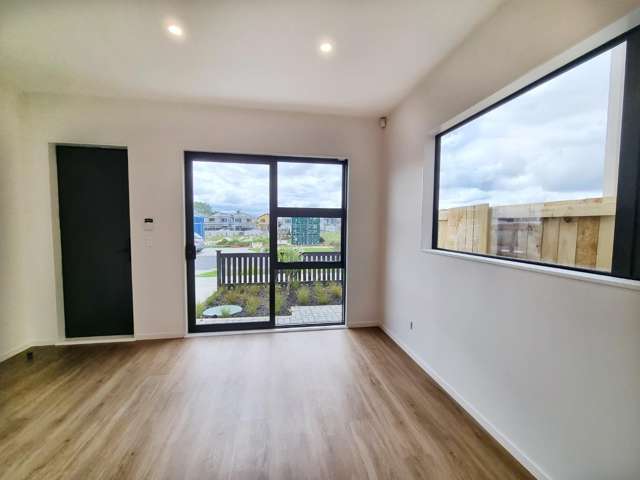 6 Coast Garden Drive 1626_2