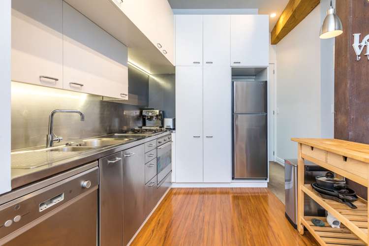 2h/7 Emily Place Auckland Central_8