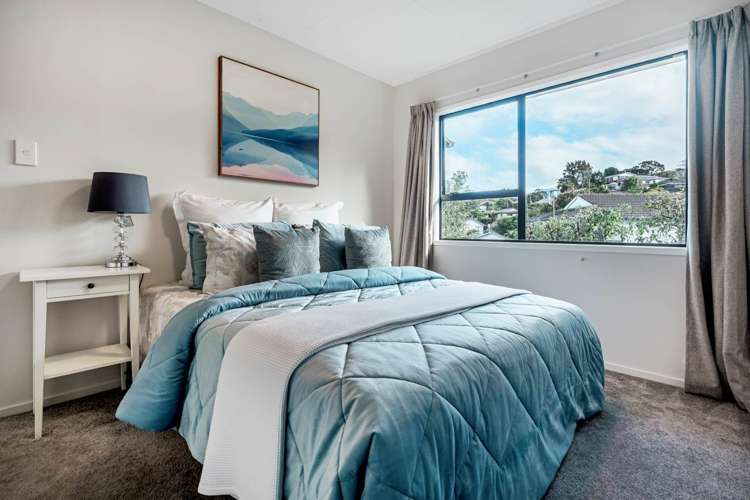 18 Leiden Place Totara Vale_10