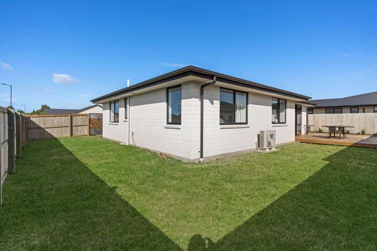 2 Full Moon Lane Rolleston_17