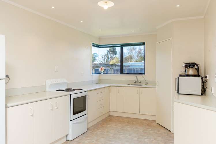 64a Inkerman Street Renwick_12