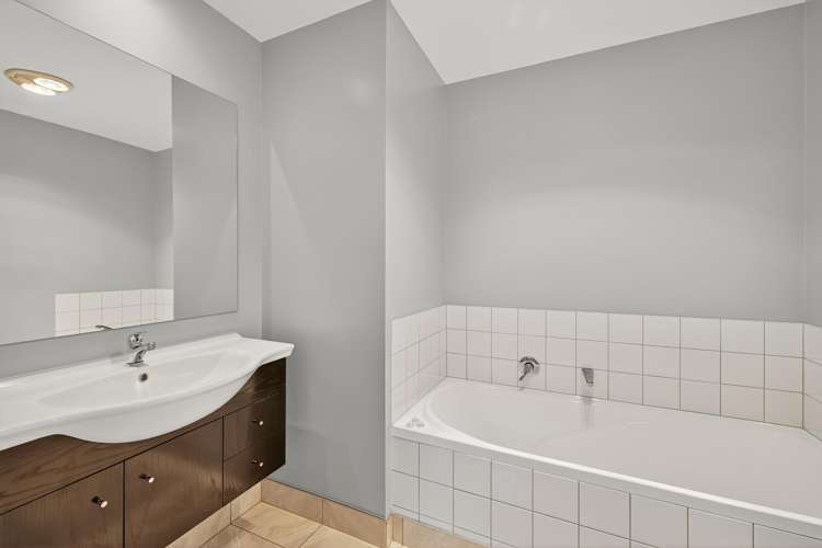 1a Westburn Terrace Burnside_17