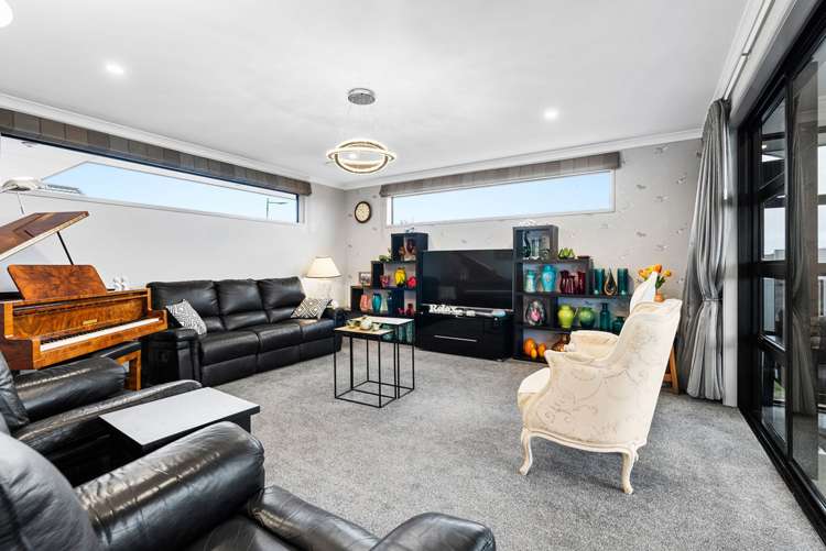 18 Manurau Crescent Merrilands_13