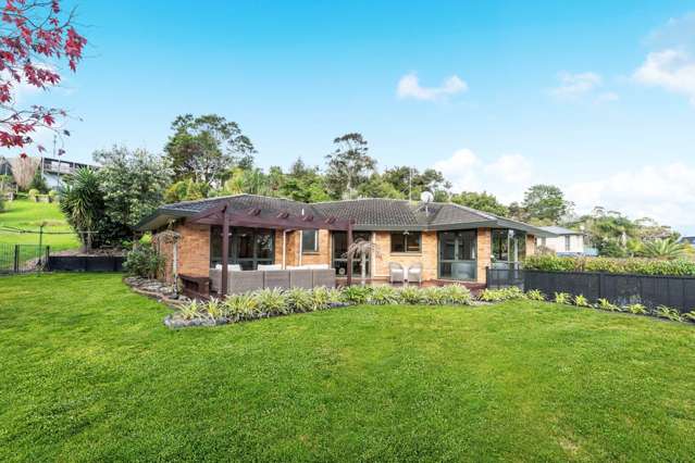 Hidden Gem in Greenhithe - Move in today!