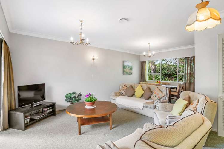 2/9 Pamela Place New Lynn_3