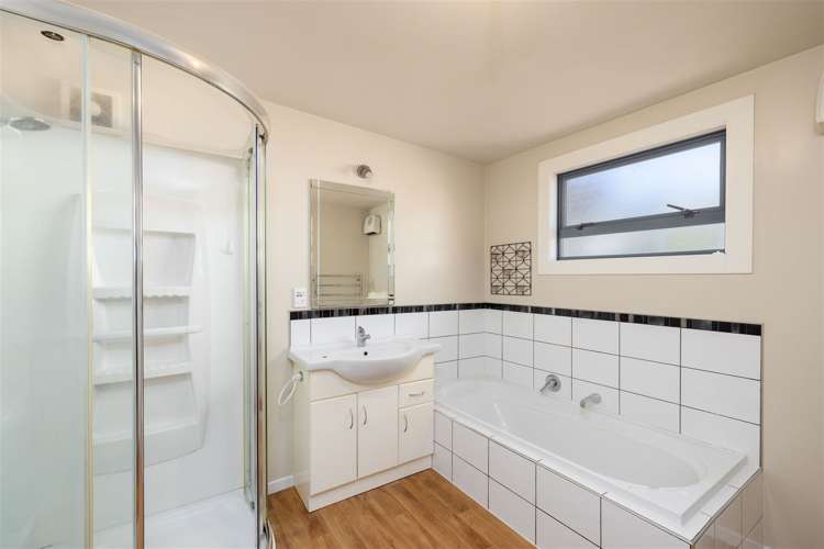 2/25 Cross Street Phillipstown_7