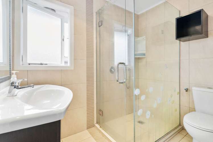 9 Wilsher Crescent Henderson_15