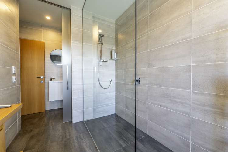 33 June Street Highfield_21