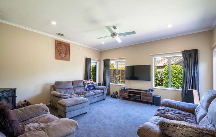 6 Ryeland Avenue Wakefield_16