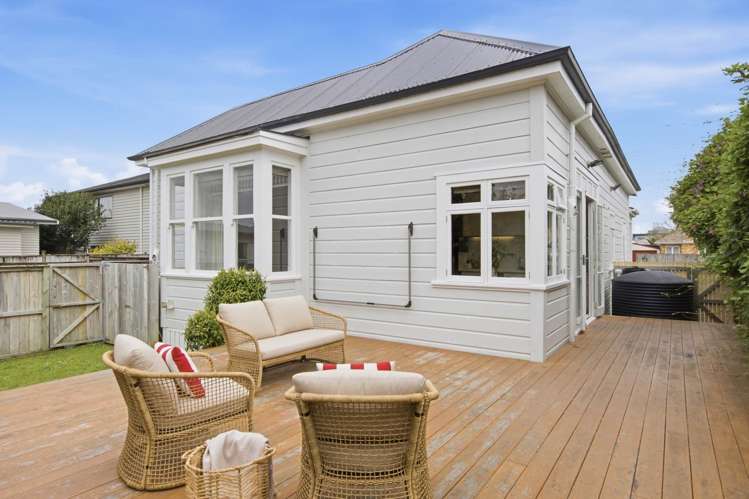35A Holly Street Avondale_13