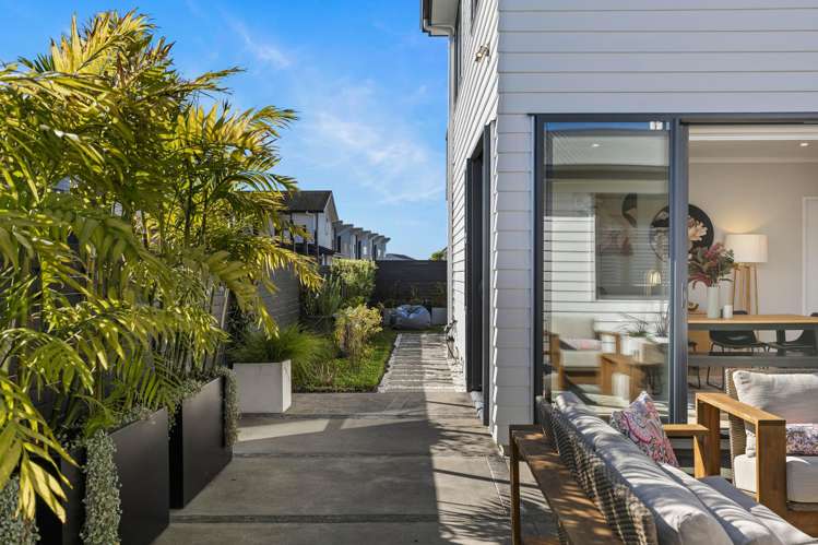 9 Barque Rise Long Bay_27