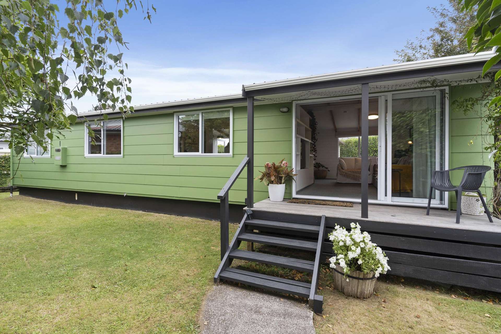 1/2 Springbank Lane Te Atatu Peninsula_0
