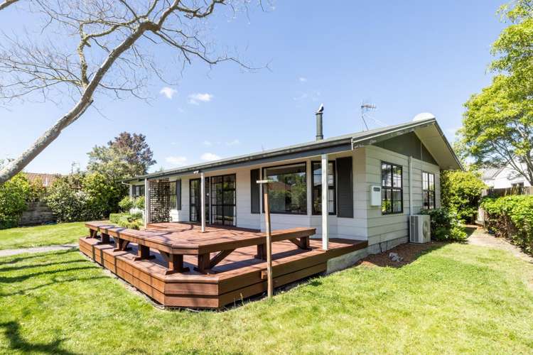 10 Pomeroy Place Havelock North_14