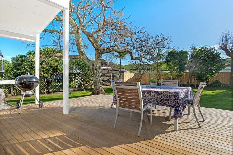 19 Lloyd George Road Wainui_8