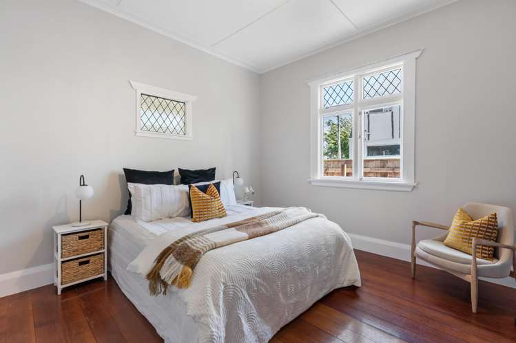 9 Bracken Street Petone_20