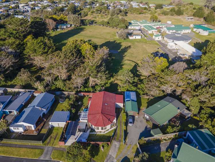 24 Scott Avenue Otaki Beach_32