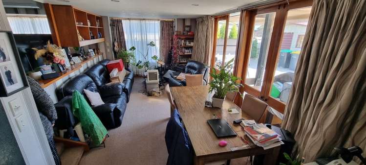 4 Bentley Street Russley_3