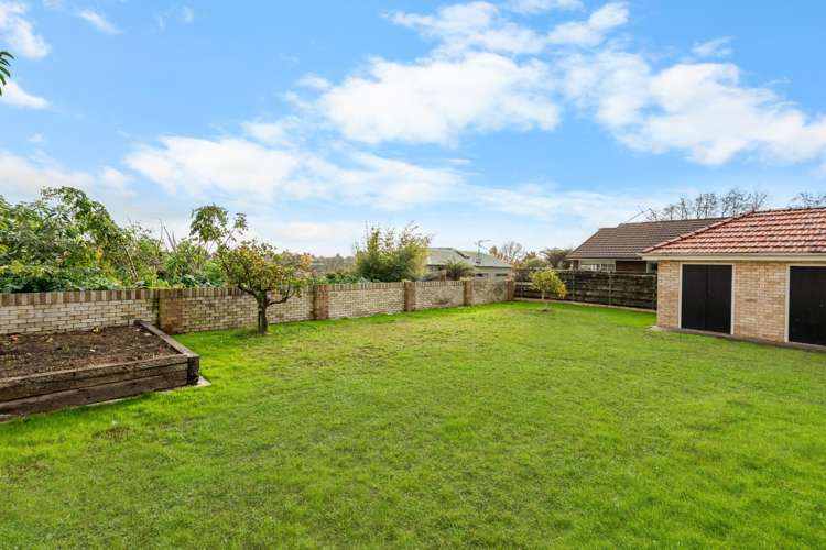 33 Dalethorpe Avenue 10458_17