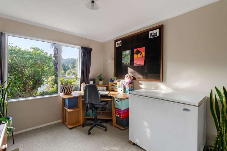 14 Kowhai Street Tawa_7