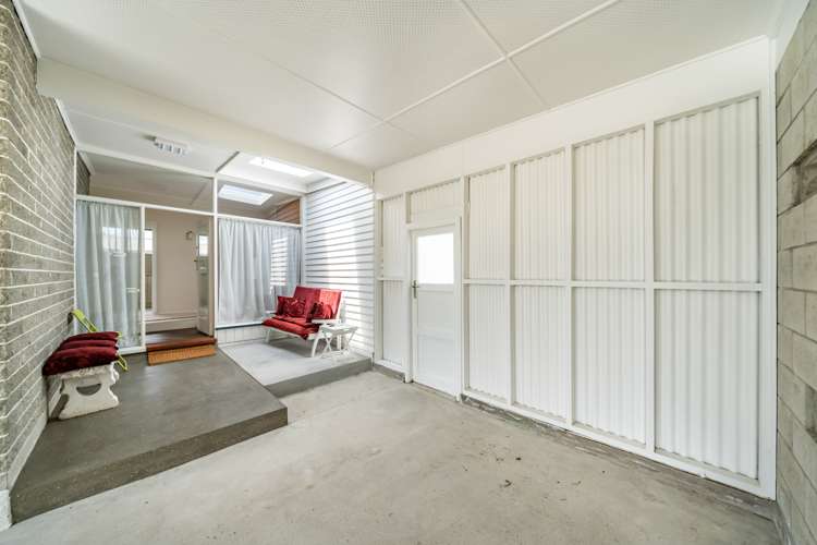 70 Queens Grove Lower Hutt_23