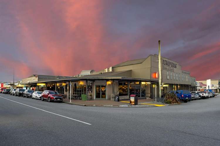 94-96 & 102-104 Revell Street Hokitika_23