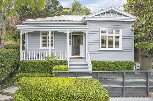 Stylish City-Edge Villa in Auckland's Most Coveted Pocket