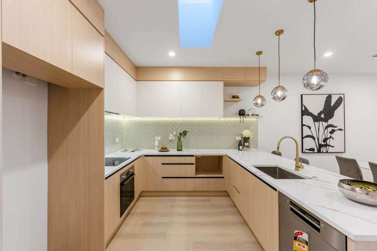 8 Moko Road Orewa_10