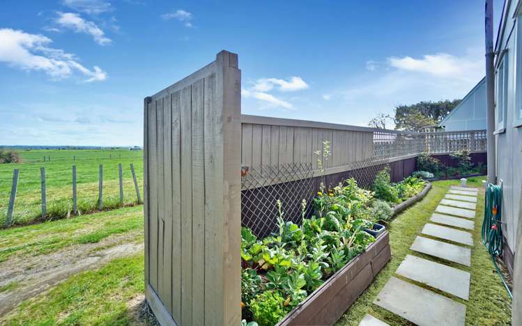 74b Pukehina Parade Pukehina_16