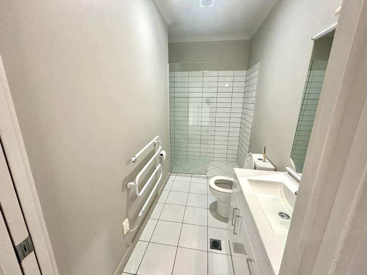 1H/3 Shakespeare Road Napier South_7