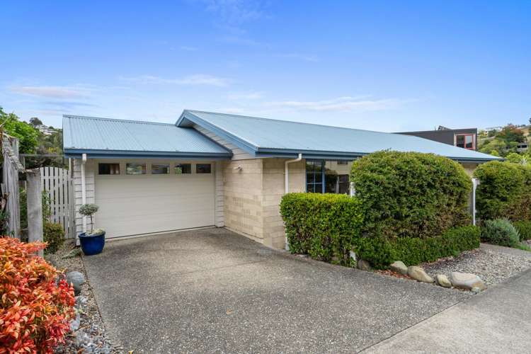 6 Valley Heights Road_0
