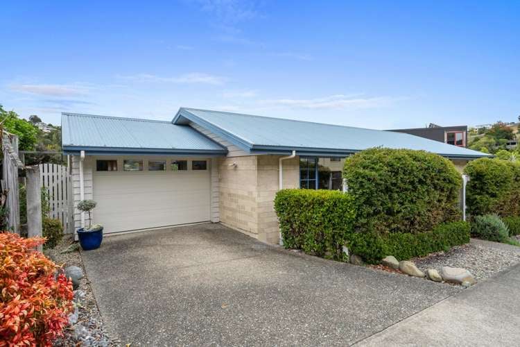 6 Valley Heights Road_0