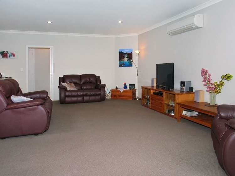 24 Kahurangi Heights Aotea_11