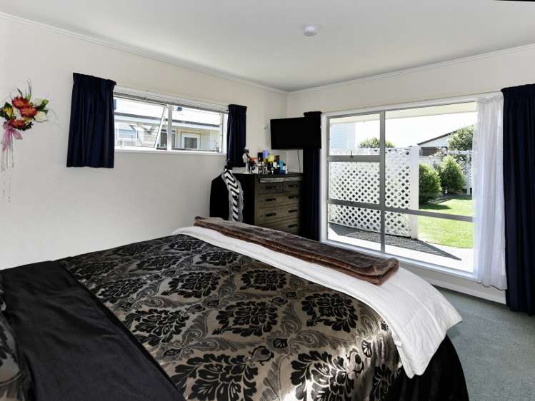 192 Horndon Street Darfield_11