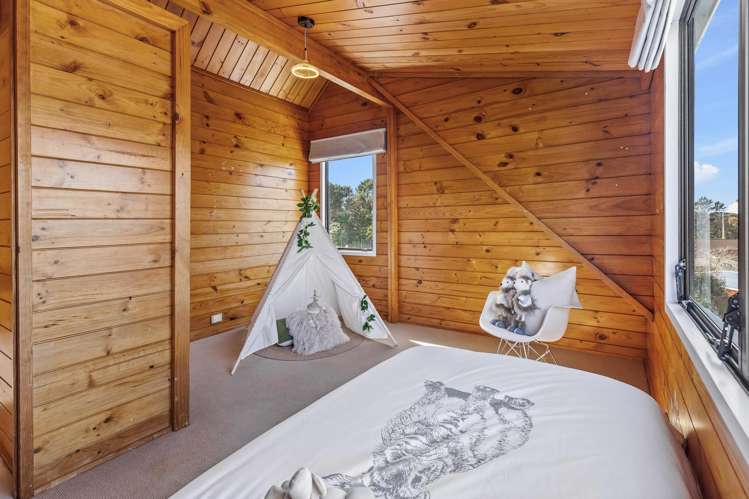 2/7 Fernbird Place Massey_13