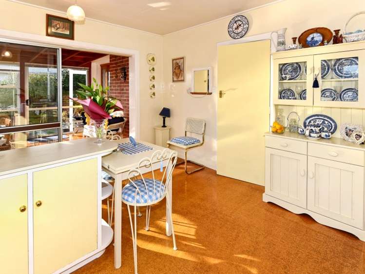 11 Longden Street Darfield_12