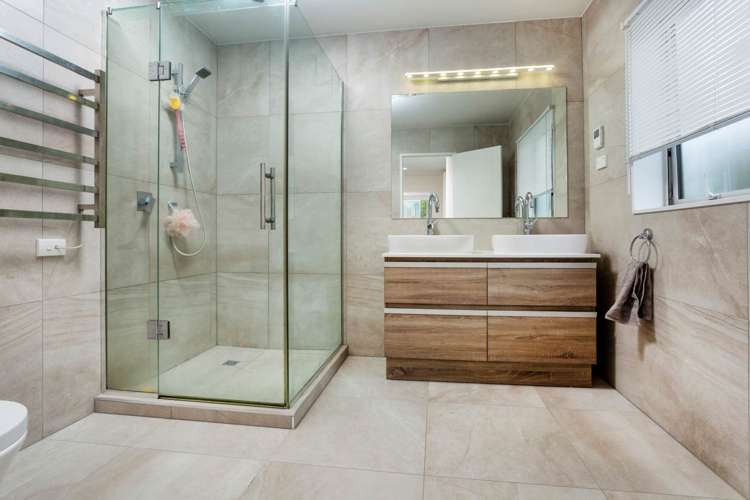 17 Tawa Place Orewa_22