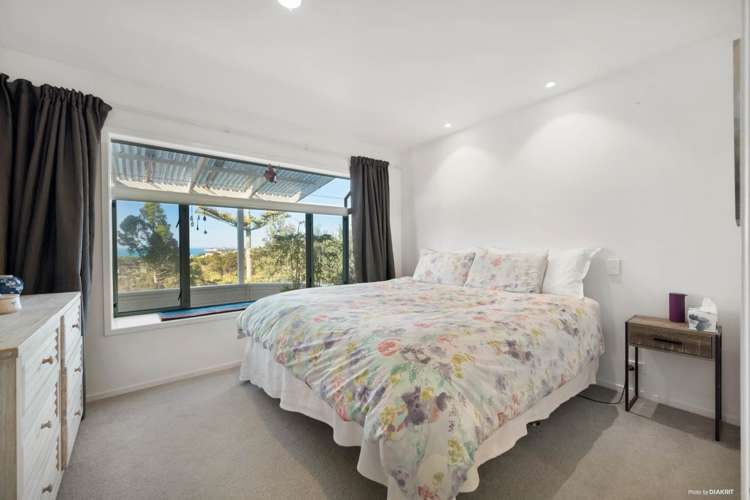 90 Wade River Road Stanmore Bay_12