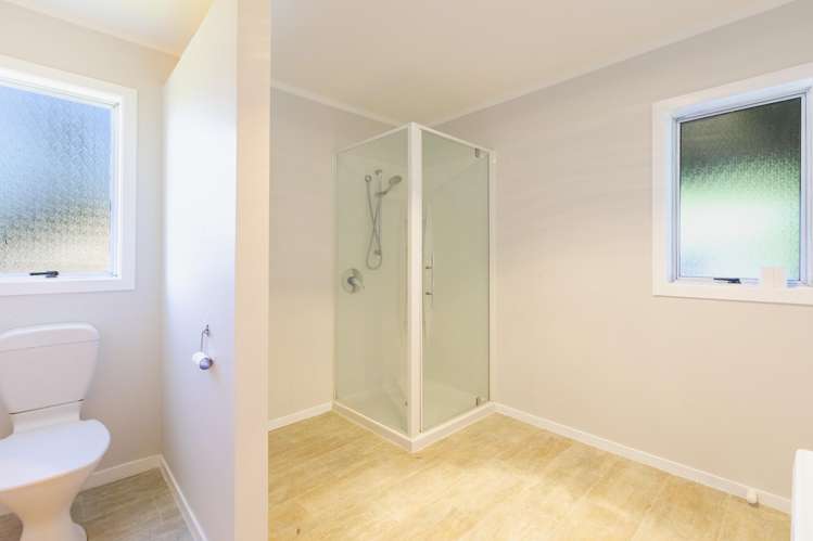 1 Bibby Lane Waipawa_11