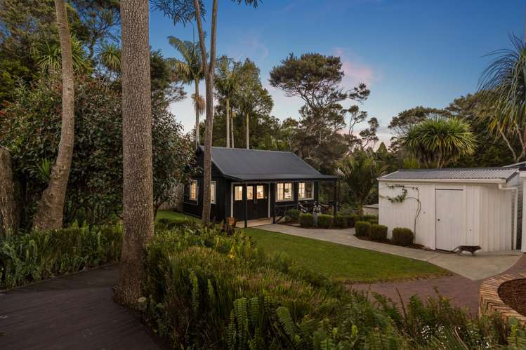 38 Park Hill Road Birkenhead_28