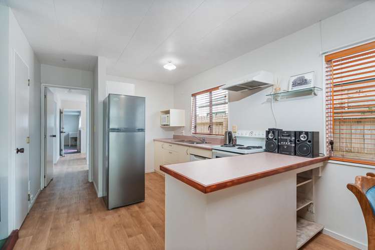 8 Joan Gaskell Drive Whitianga_14