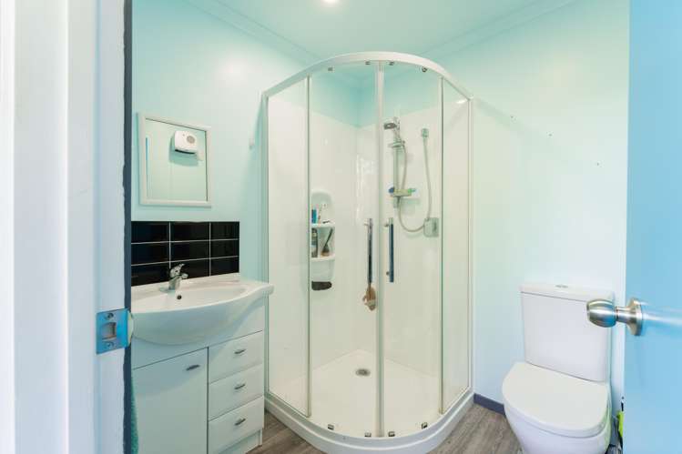 7 Dalrymple Street Pine Hill_19