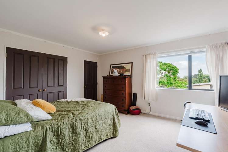 5 Church Road Pukete_15